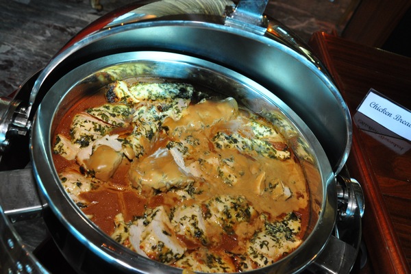Sunday Buffet at Bay Lodge